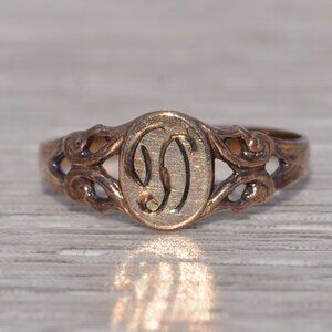 Vintage Letter D Child’s Ring in Yellow Gold